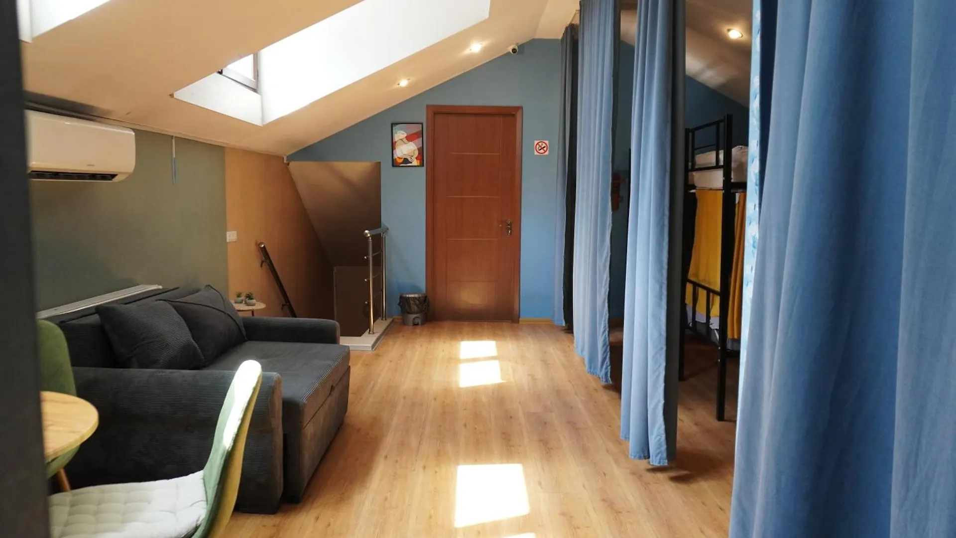 Hostel 13 Tiflis Georgia